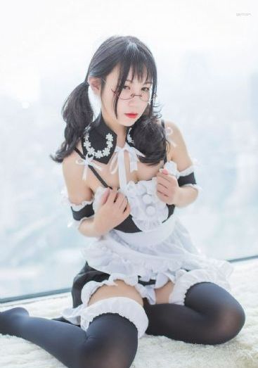欧美灿烂大笑女生头像_BDHD在线观看