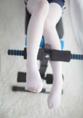 欧美街拍穿搭2021_BD英语完整在线观看