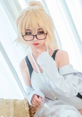 经典欧美头像女生_超清日韩免费观看
