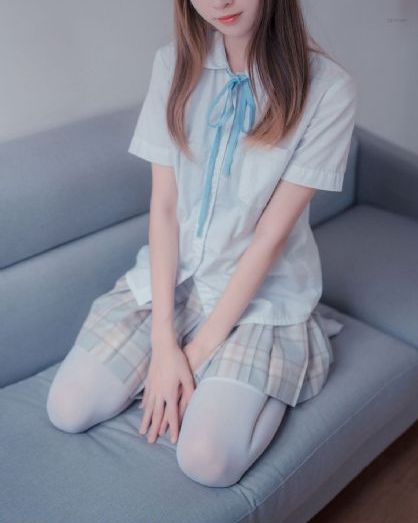 欧美18以下勿入_国产剧在线观看高清