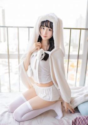 国产卫士越野车_超清高清视频播放